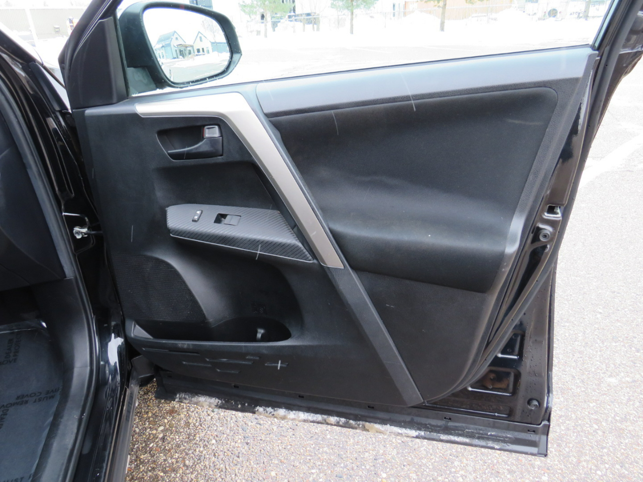 Toyota RAV4 LE AWD 2015