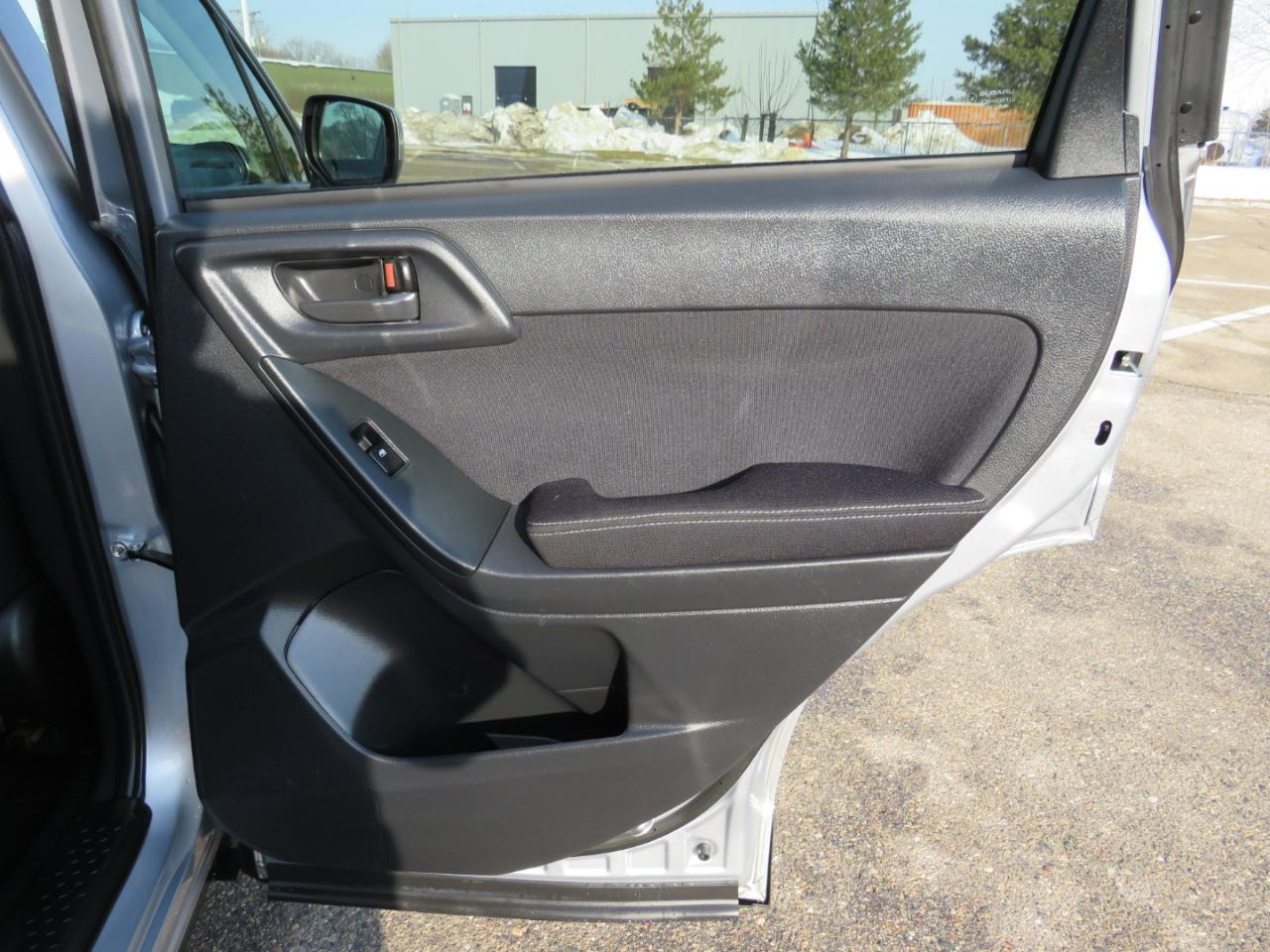 Subaru Forester 2.5i Premium 2015