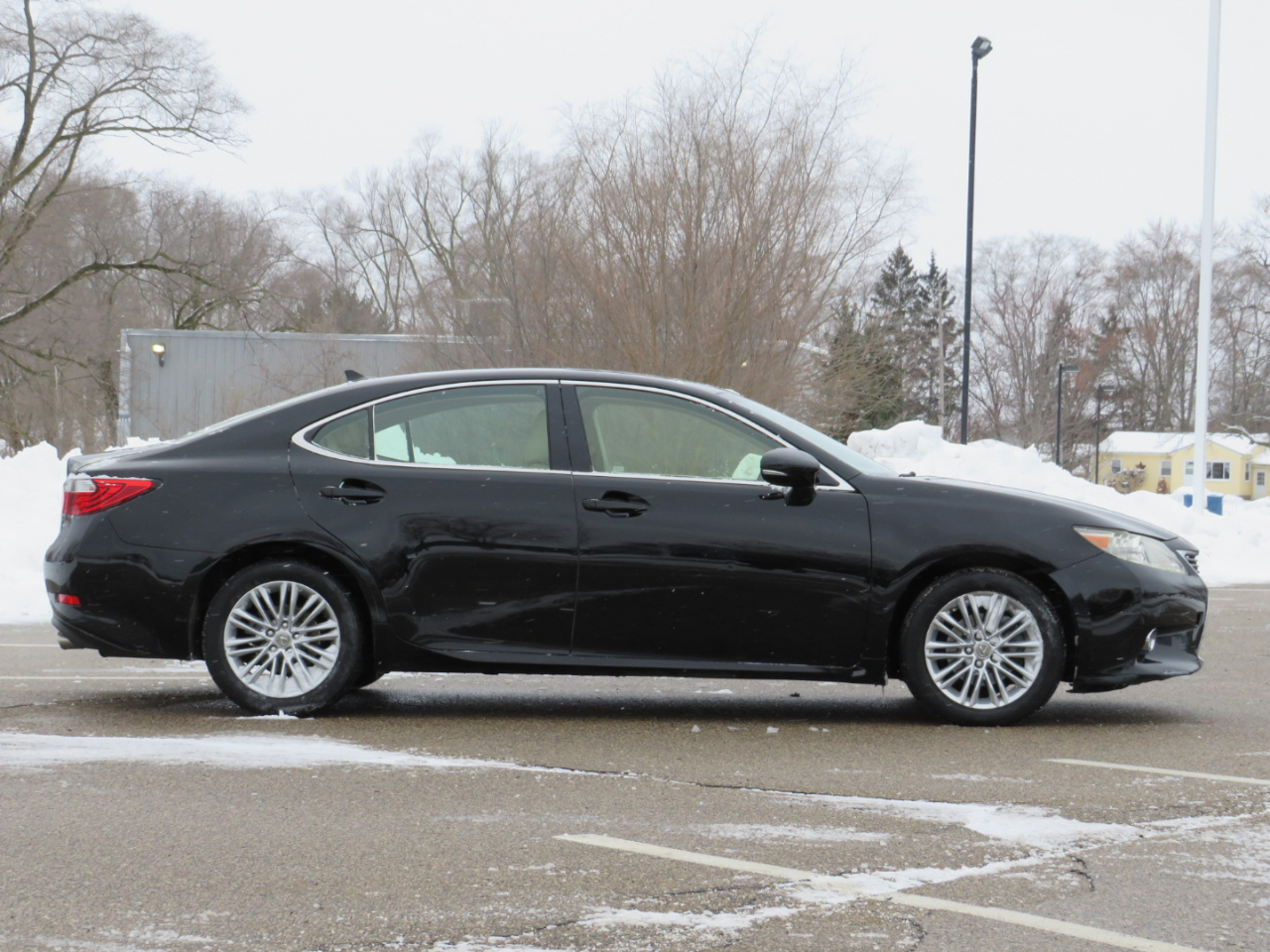 Lexus ES 350 Sedan 2013