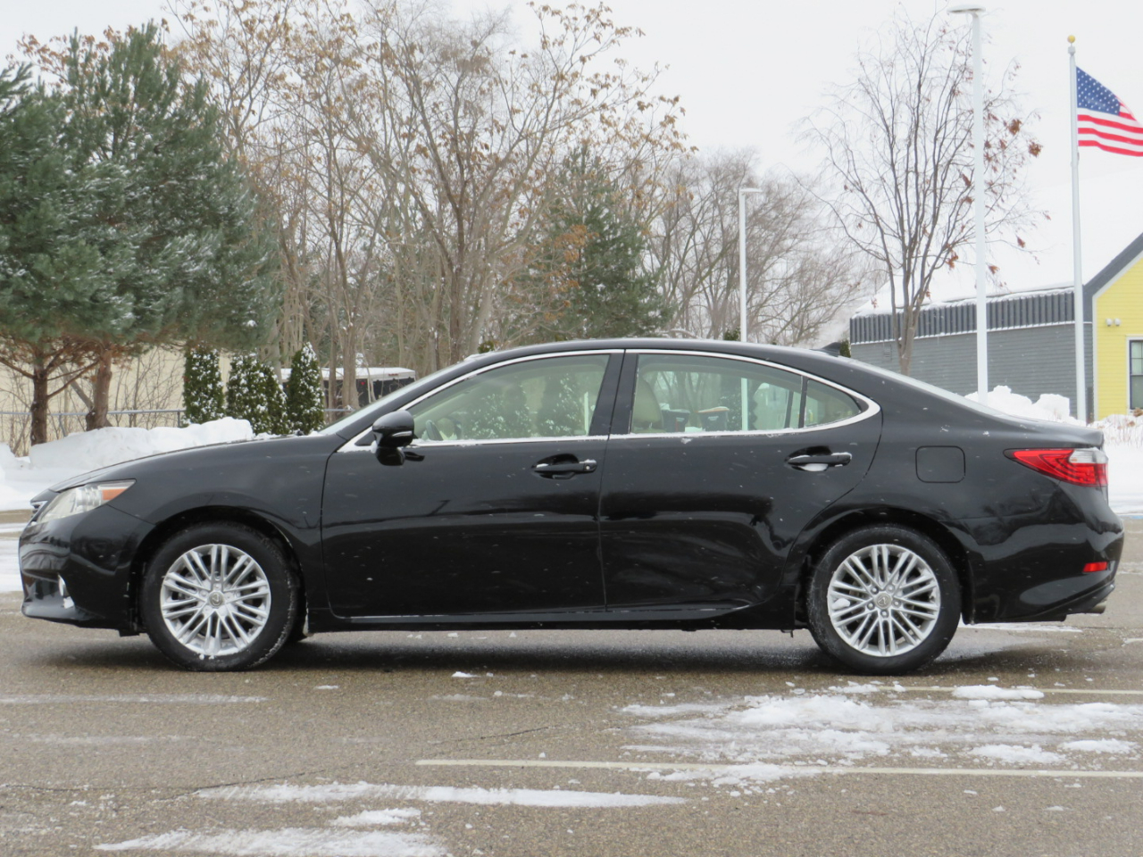 Lexus ES 350 Sedan 2013