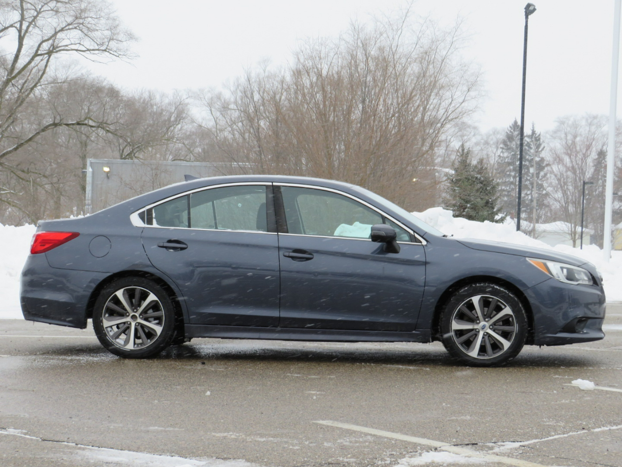 Subaru Legacy 2.5i Limited 2017