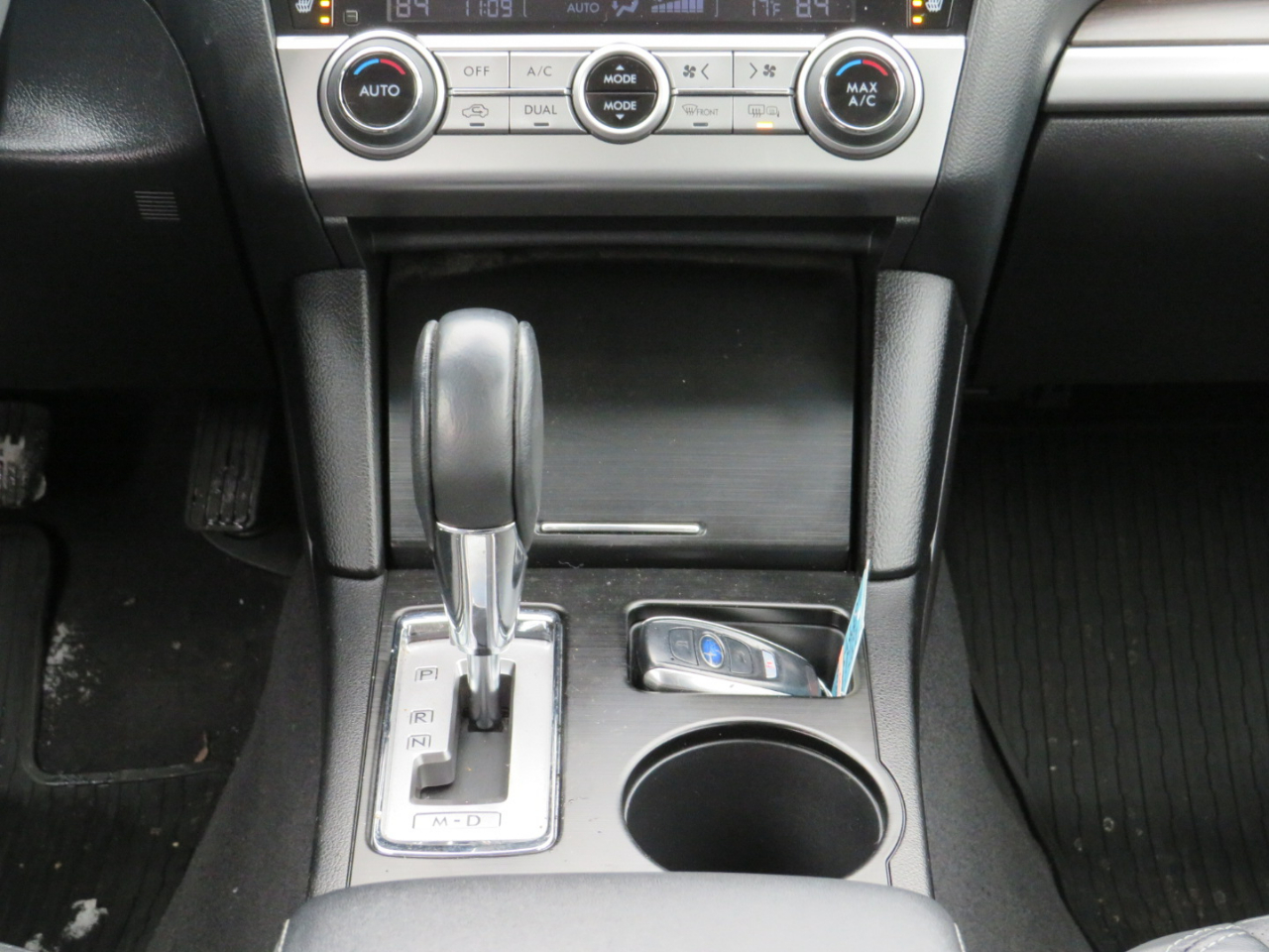 Subaru Legacy 2.5i Limited 2017