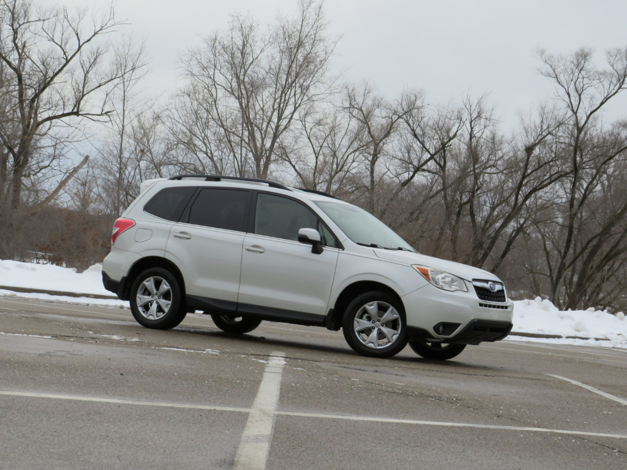 Subaru Forester 2.5i Touring 2014