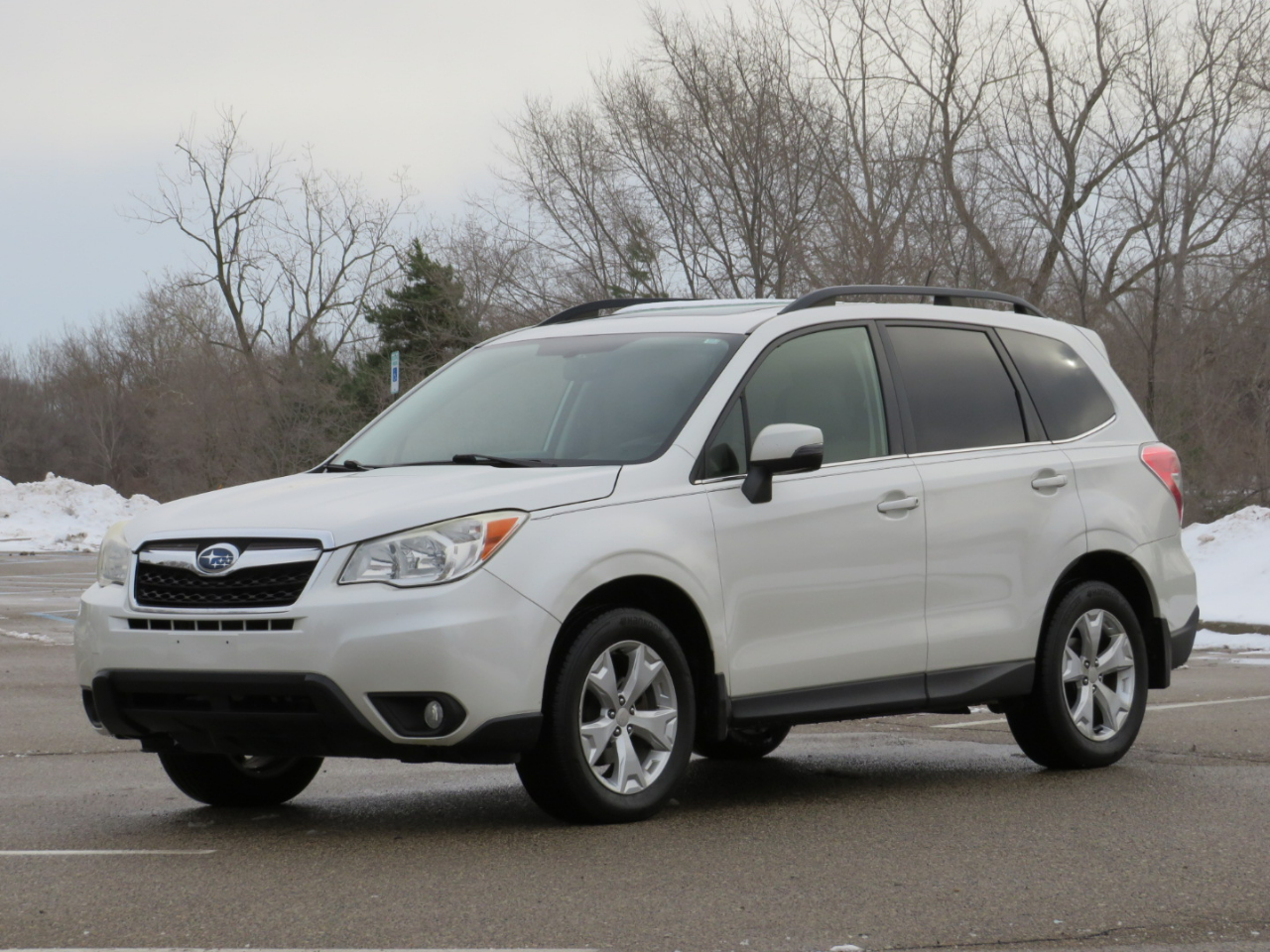 Subaru Forester 2.5i Touring 2014