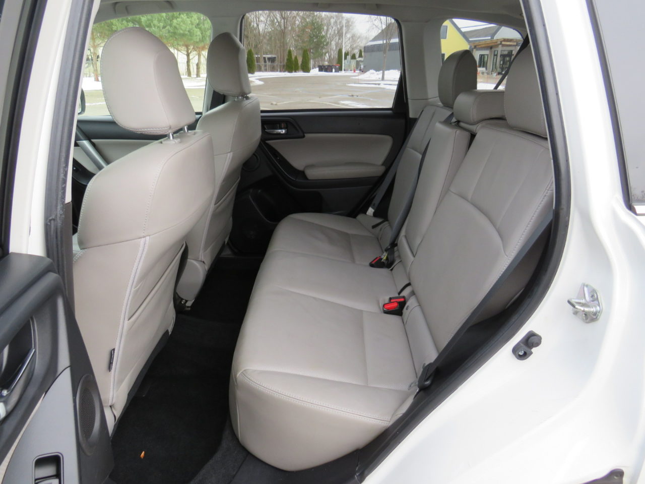 Subaru Forester 2.5i Touring 2014