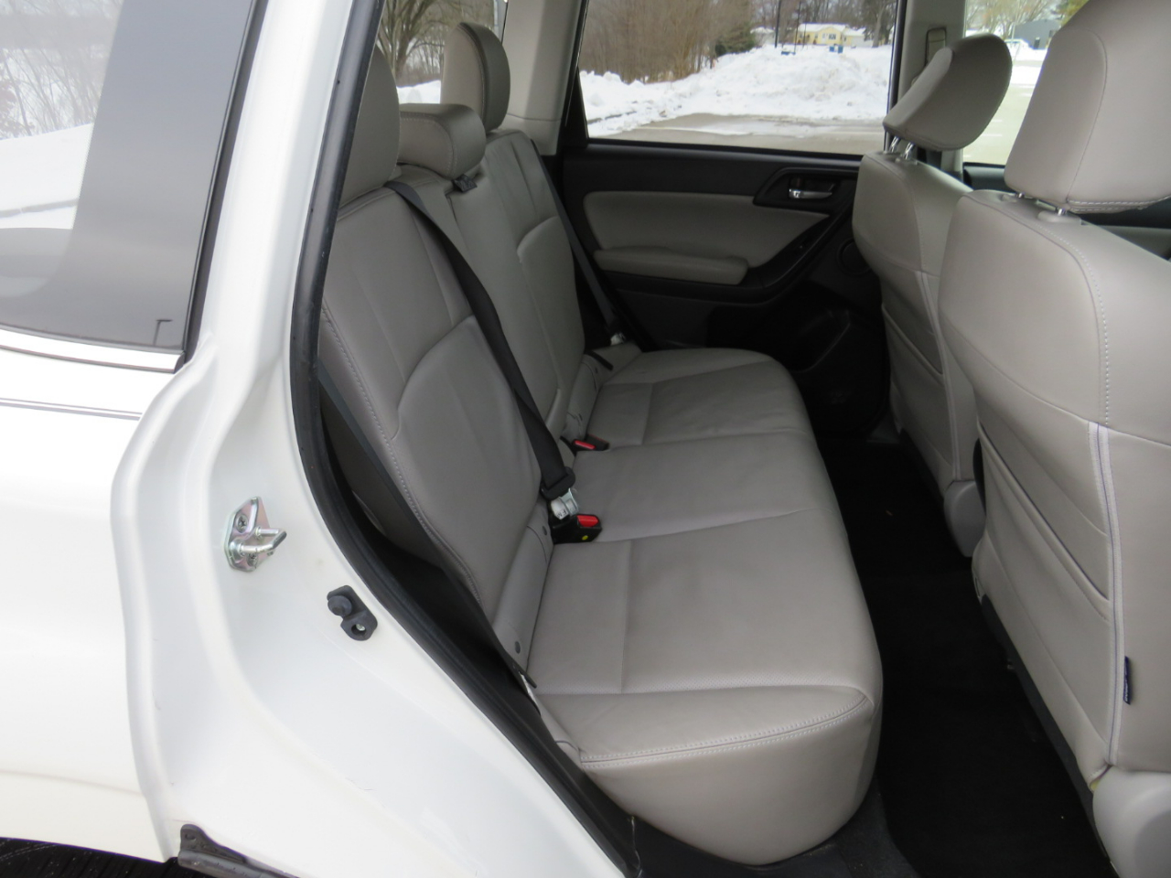 Subaru Forester 2.5i Touring 2014