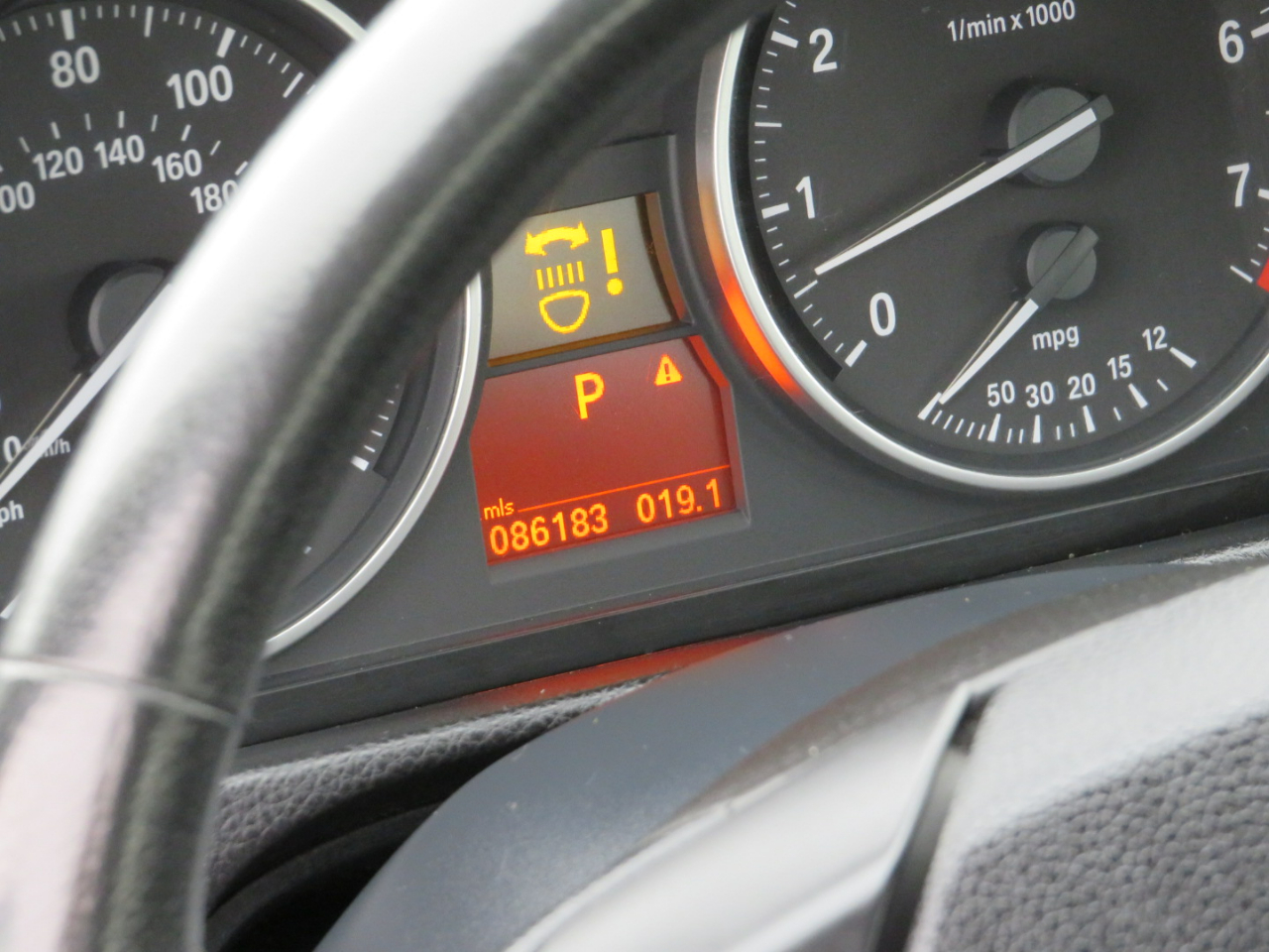 BMW 3-Series 328i xDrive 2011