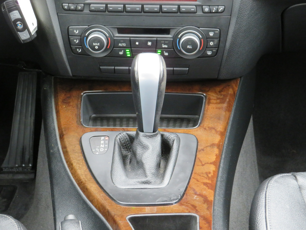 BMW 3-Series 328i xDrive 2011