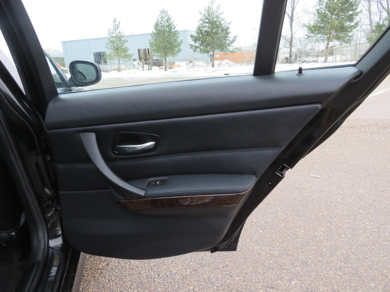 BMW 3-Series 328i xDrive 2011