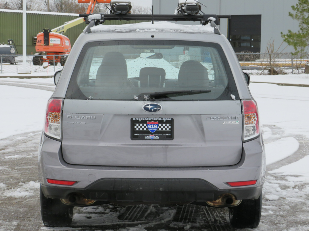 Subaru Forester 2.5X 2011