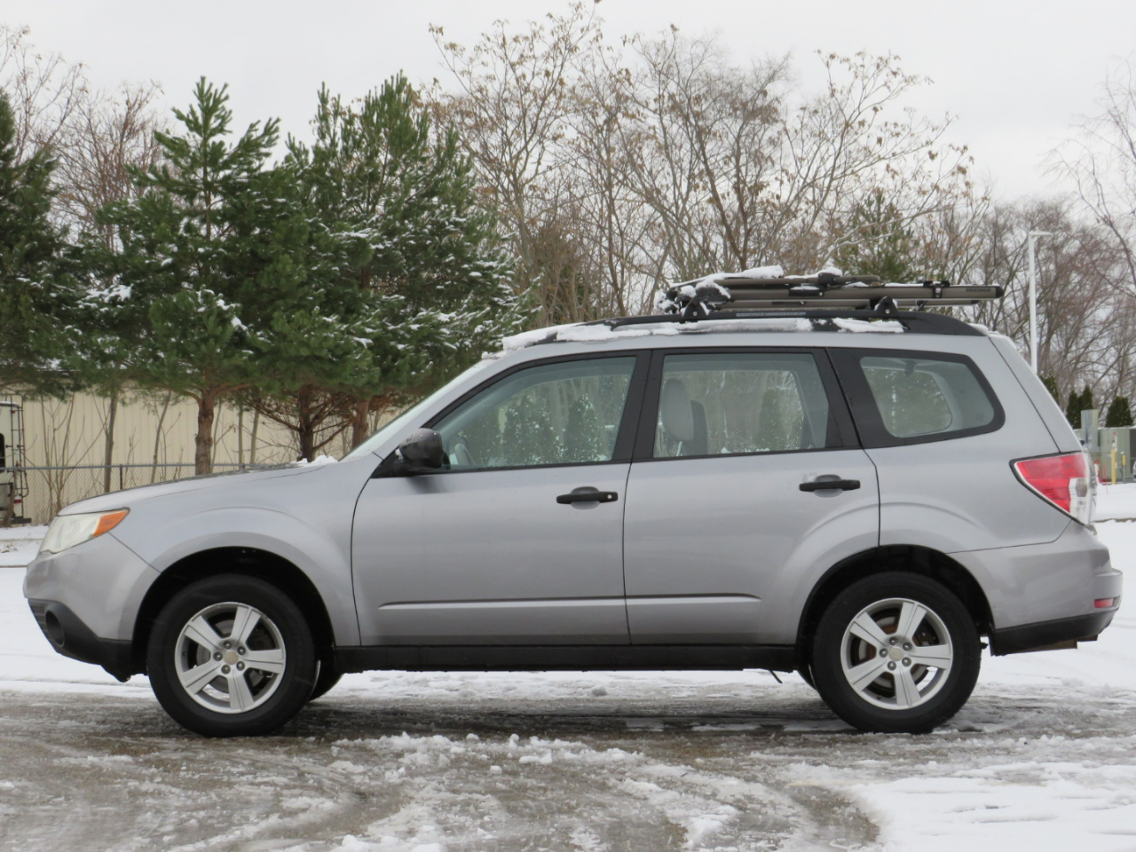 Subaru Forester 2.5X 2011