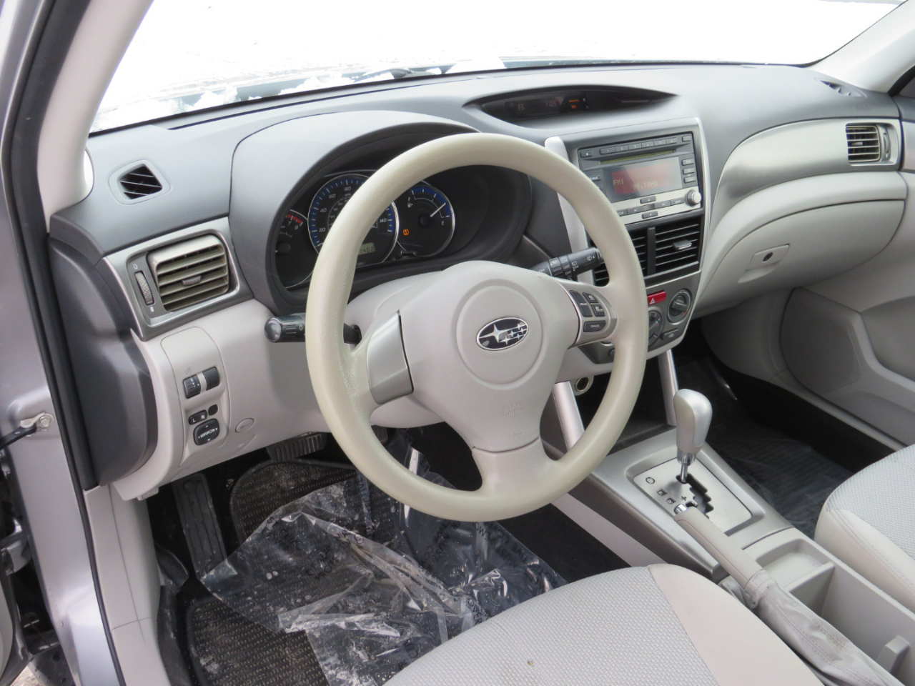 Subaru Forester 2.5X 2011