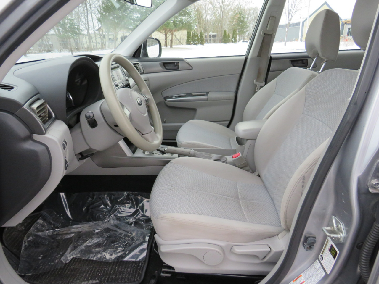 Subaru Forester 2.5X 2011