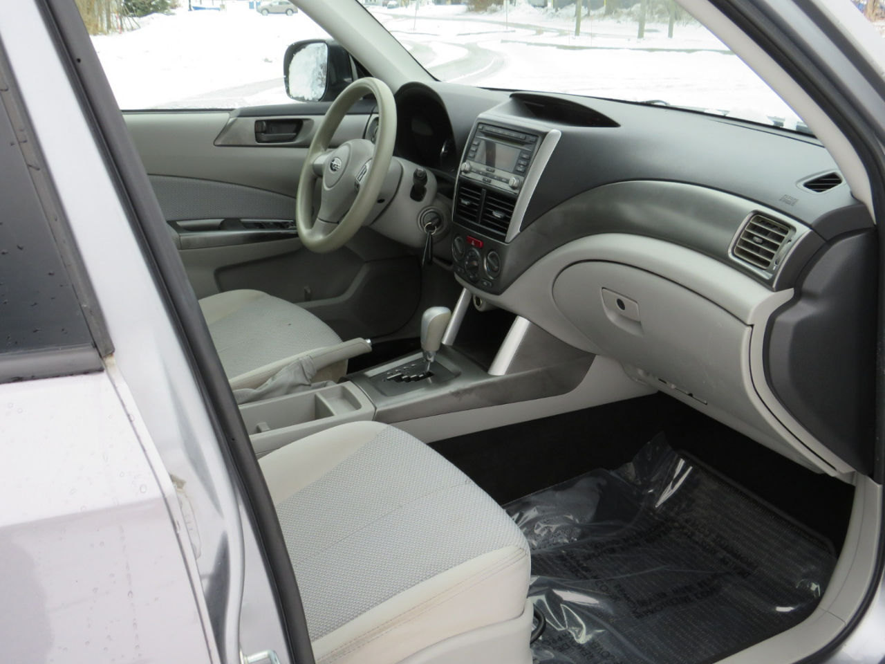 Subaru Forester 2.5X 2011