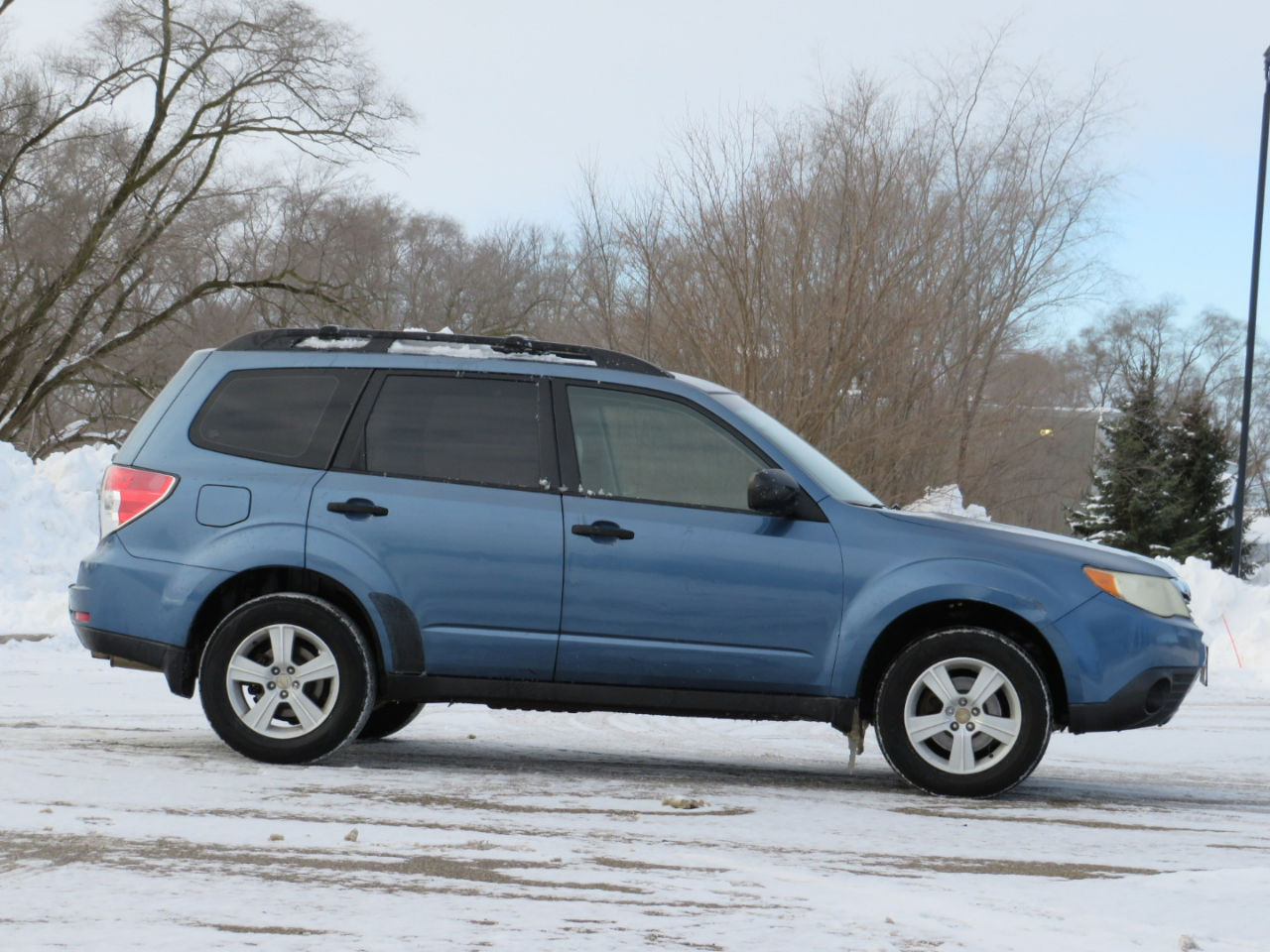 Subaru Forester 2.5X 2010
