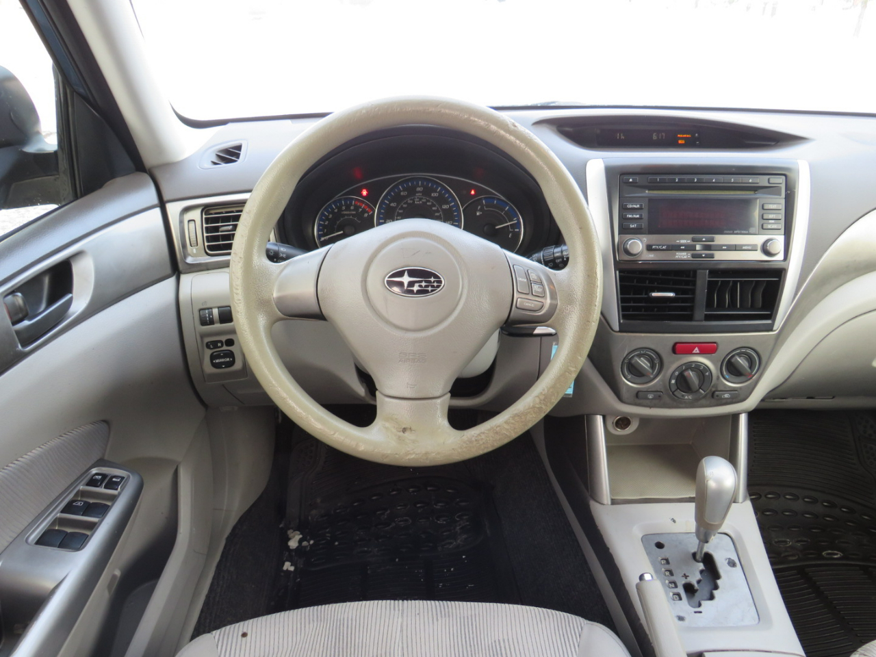 Subaru Forester 2.5X 2010