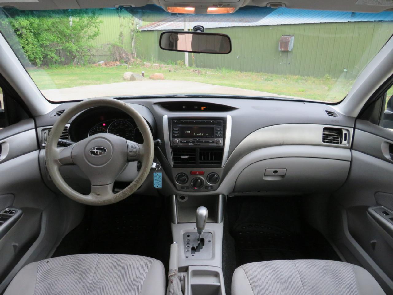 Subaru Forester 2.5X 2010