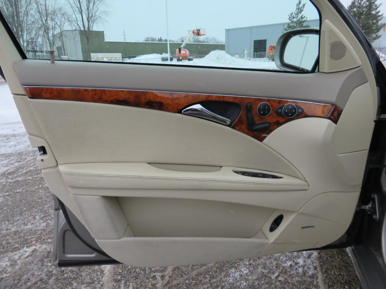 Mercedes-Benz E-Class Wagon E350 2006