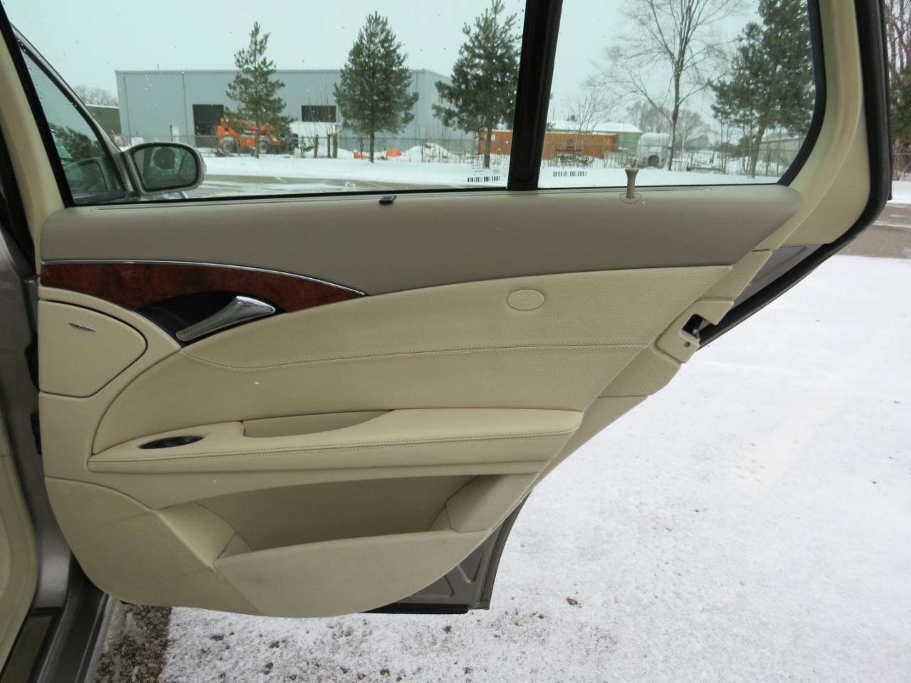 Mercedes-Benz E-Class Wagon E350 2006