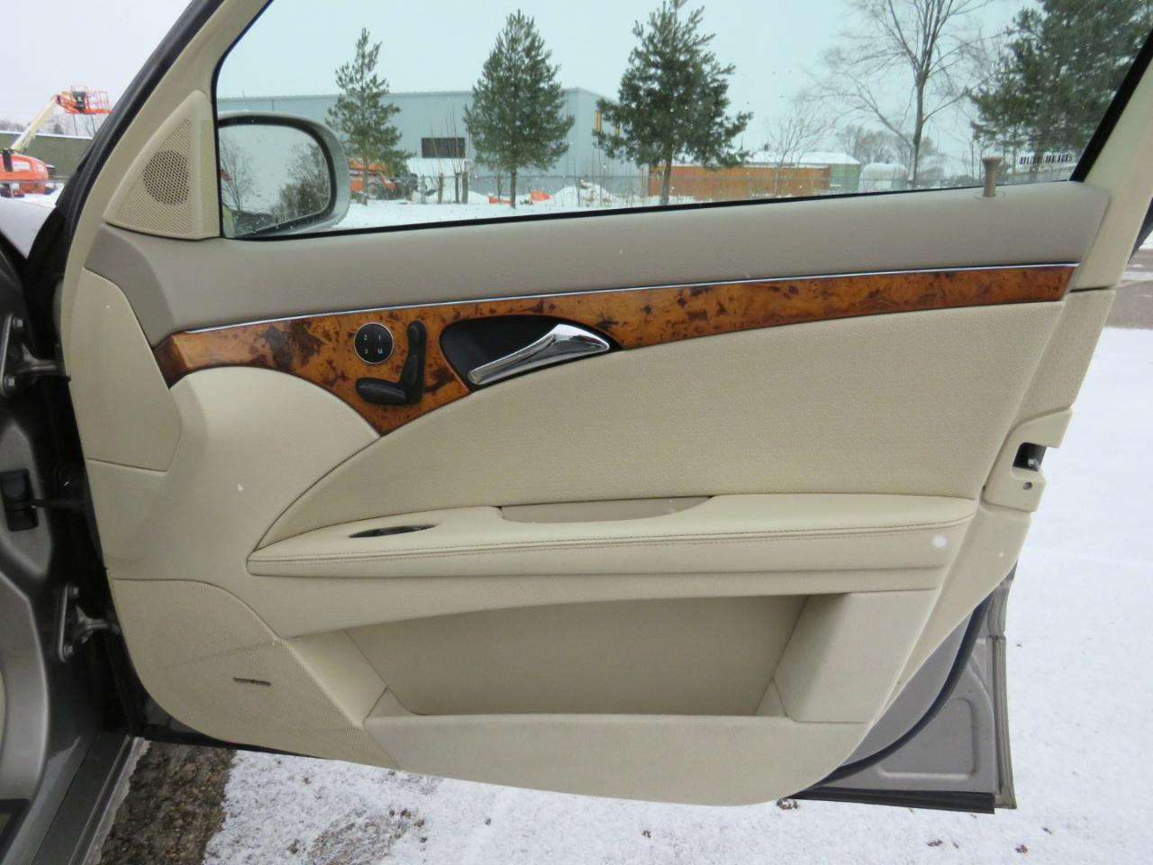 Mercedes-Benz E-Class Wagon E350 2006