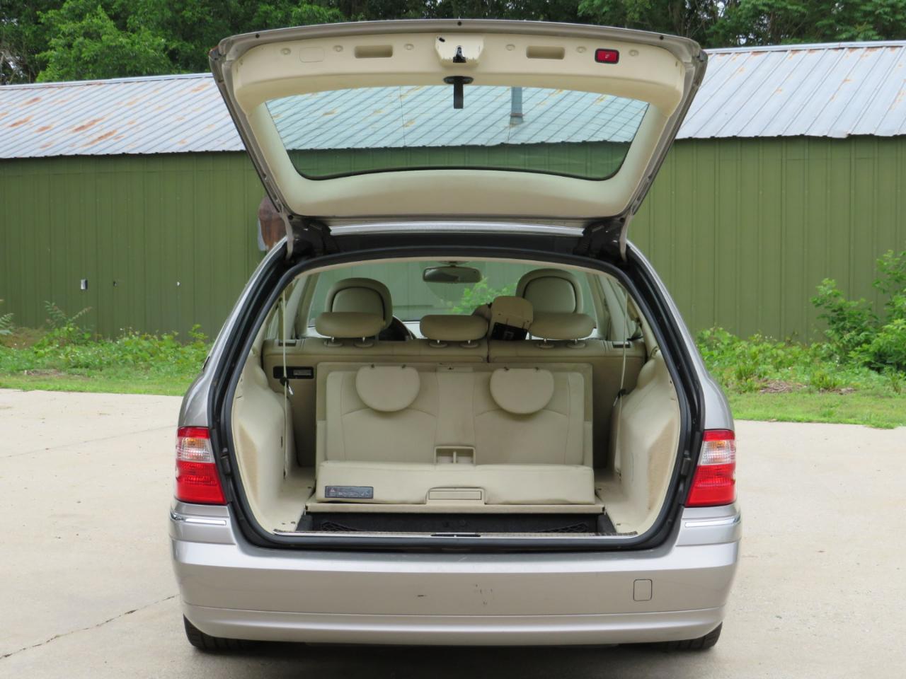Mercedes-Benz E-Class Wagon E350 2006