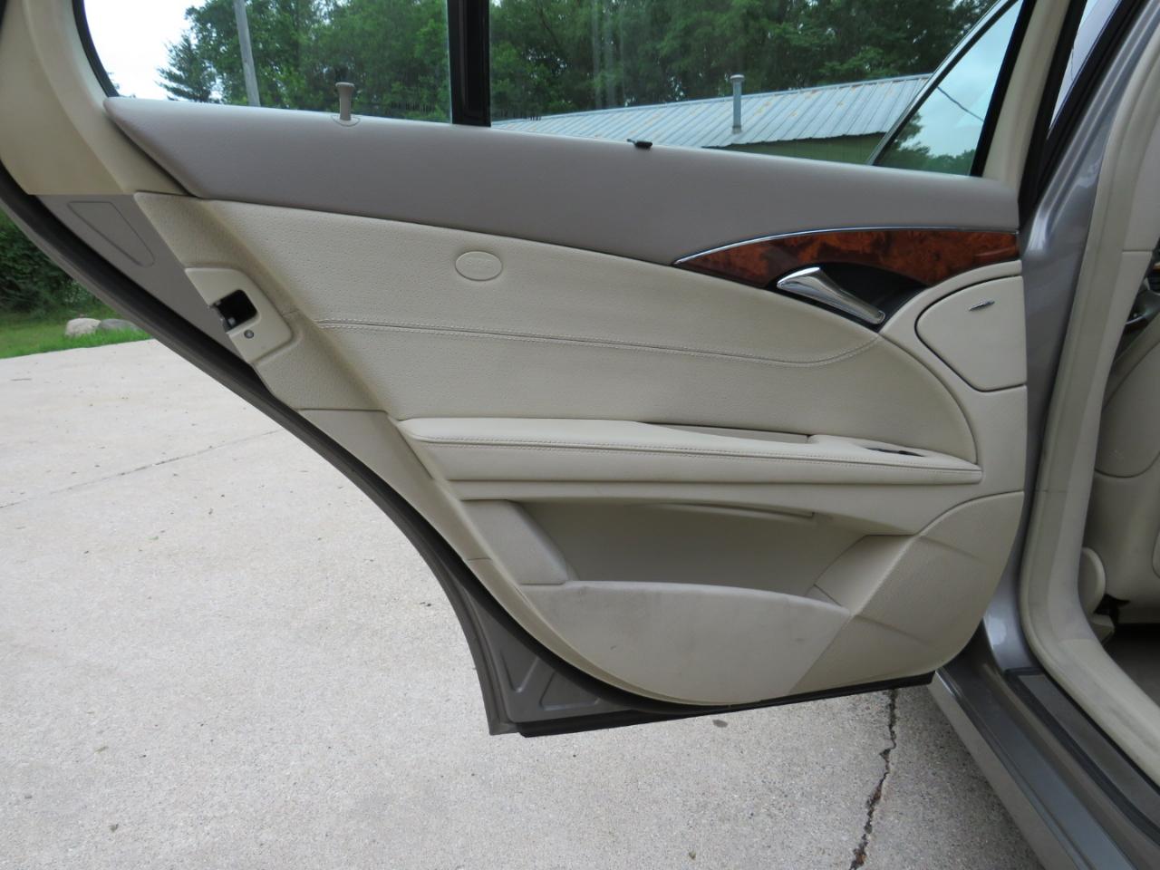 Mercedes-Benz E-Class Wagon E350 2006