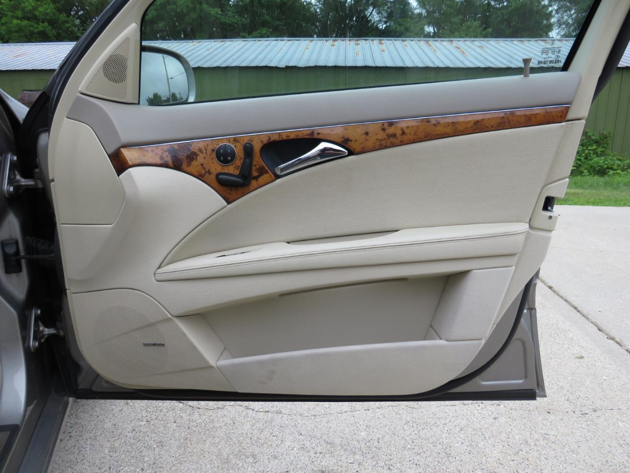 Mercedes-Benz E-Class Wagon E350 2006