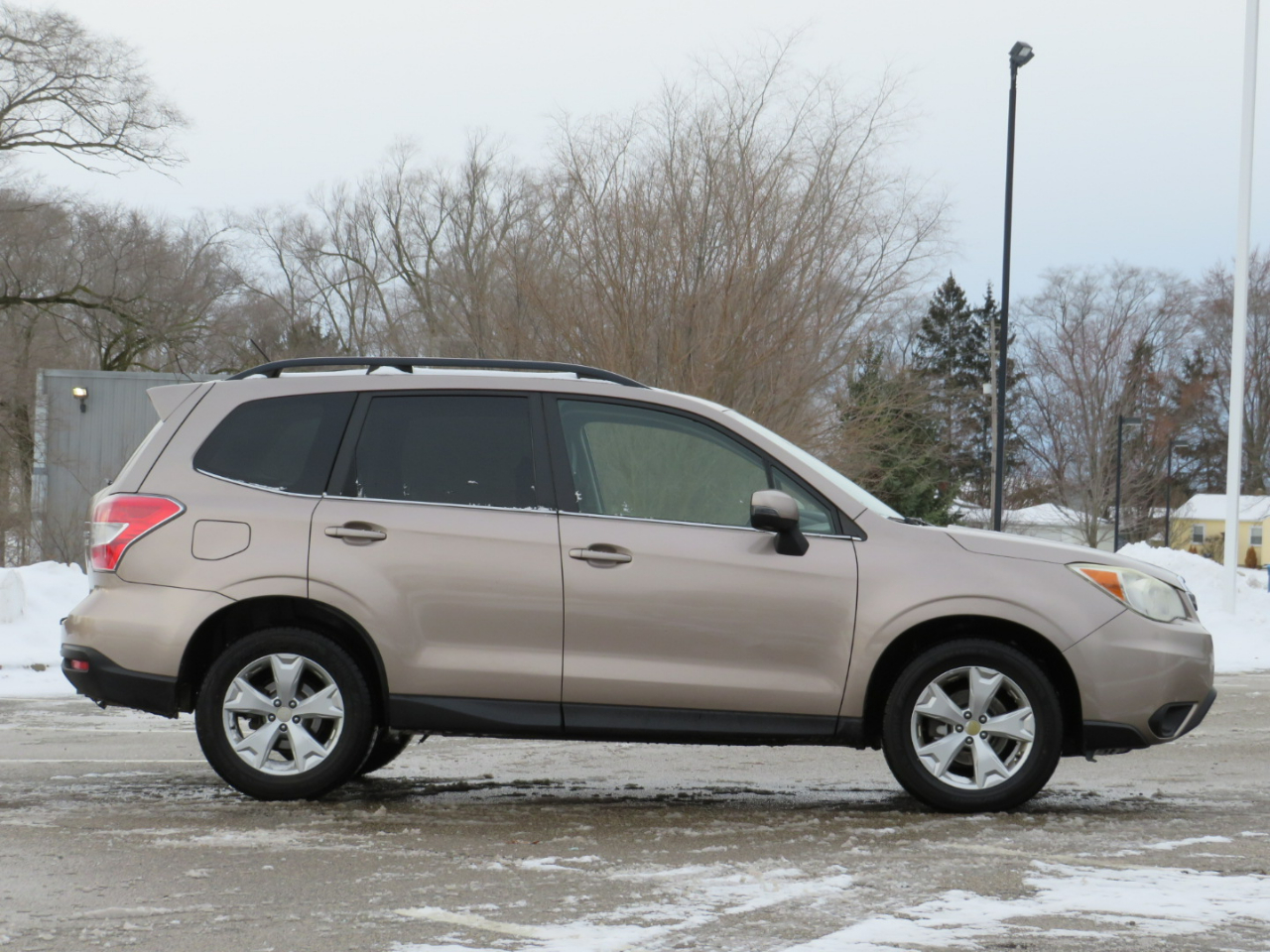 Subaru Forester 2.5i Touring 2014