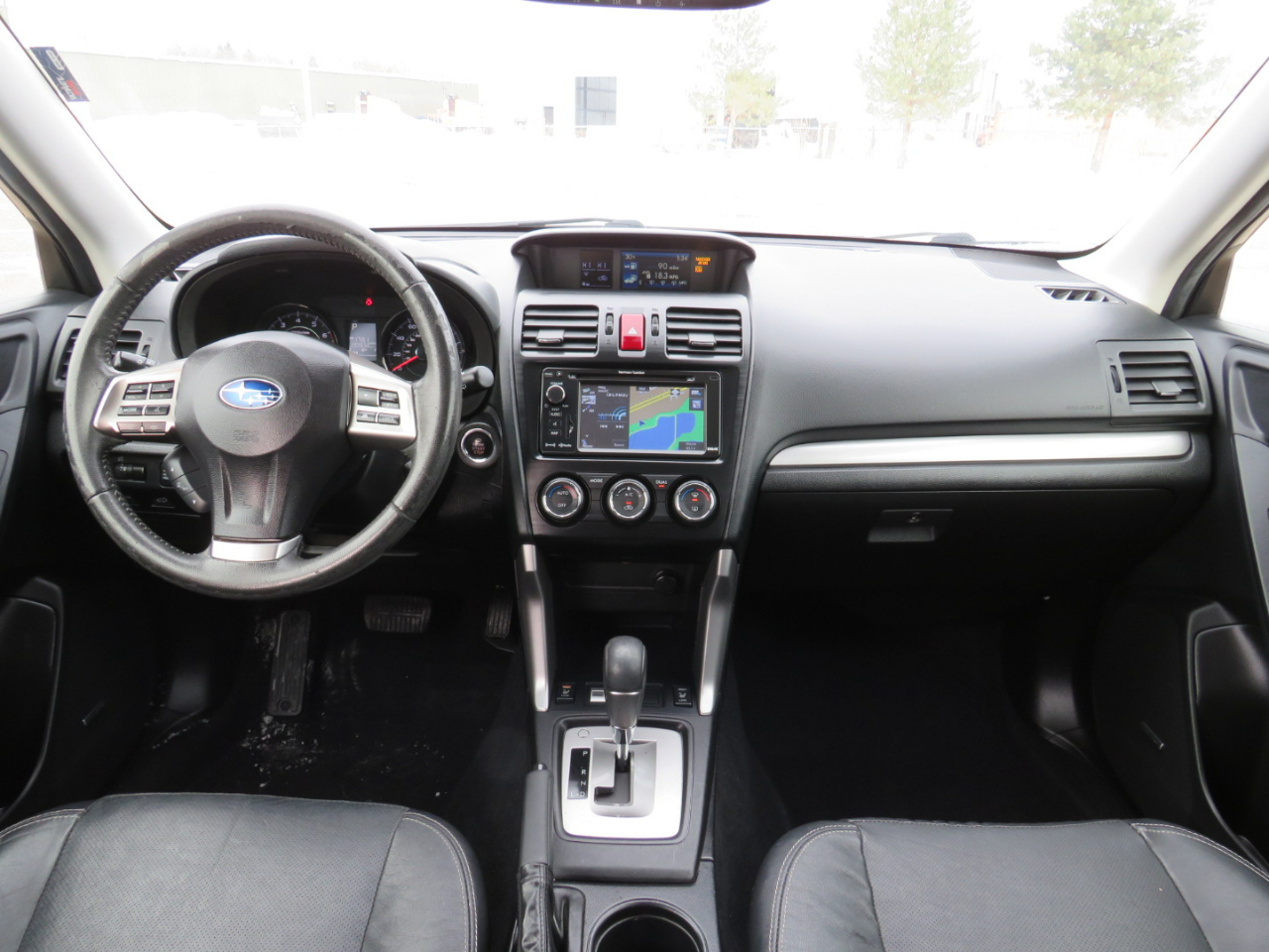 Subaru Forester 2.5i Touring 2014