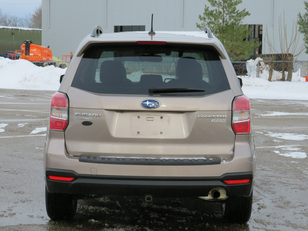 Subaru Forester 2.5i Touring 2014