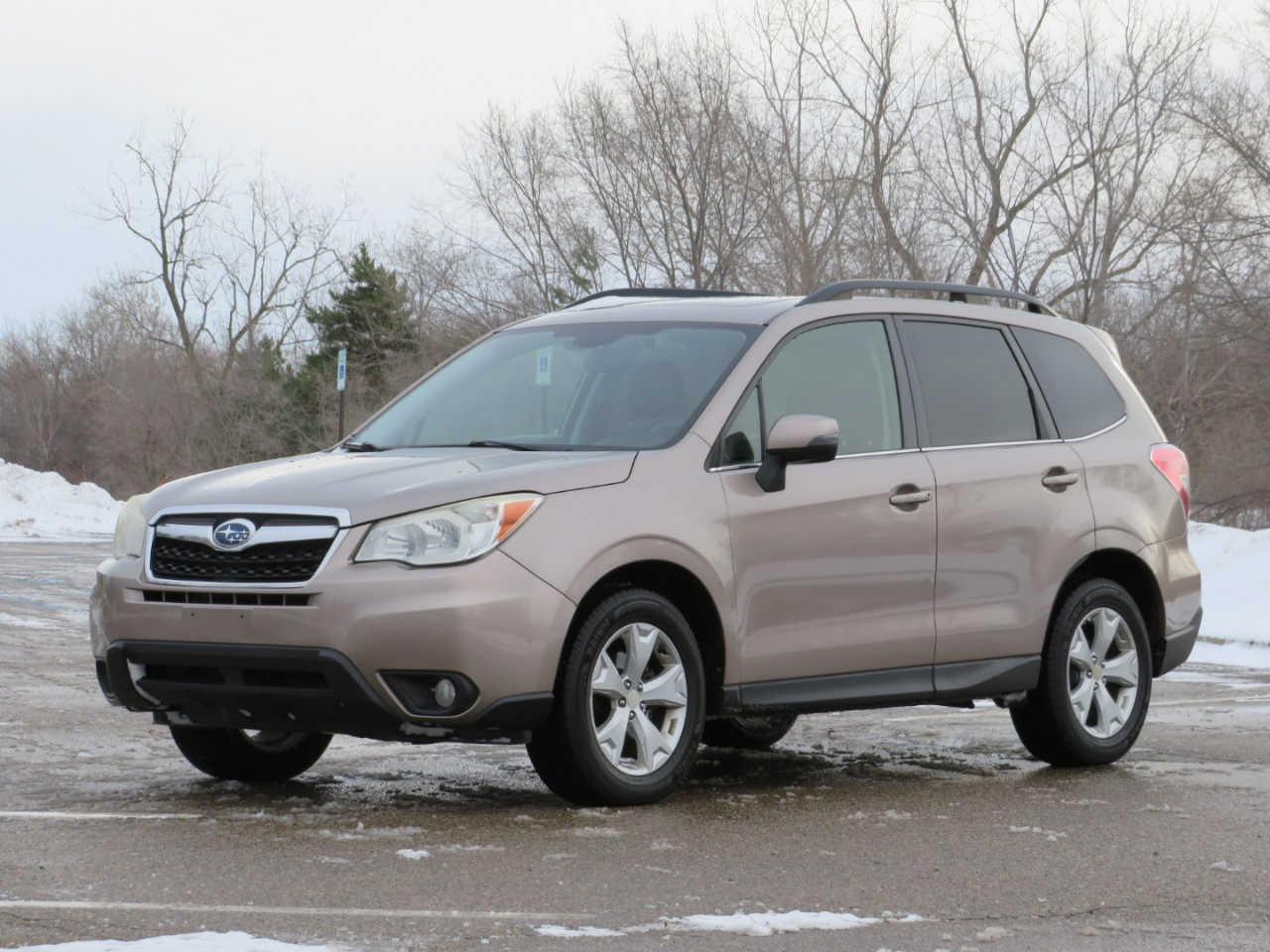 Subaru Forester 2.5i Touring 2014