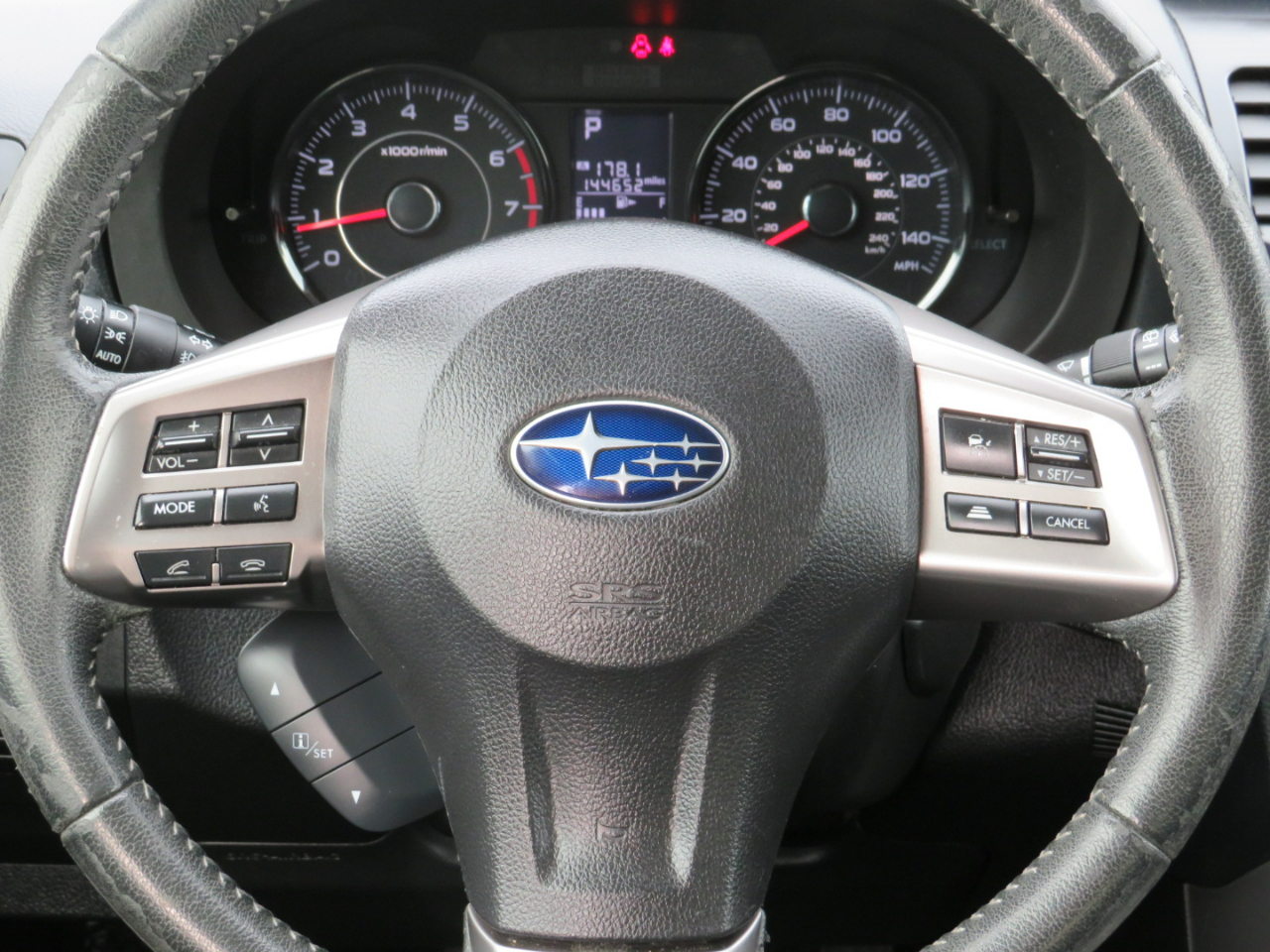 Subaru Forester 2.5i Touring 2014