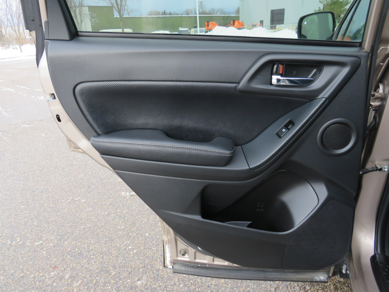 Subaru Forester 2.5i Touring 2014