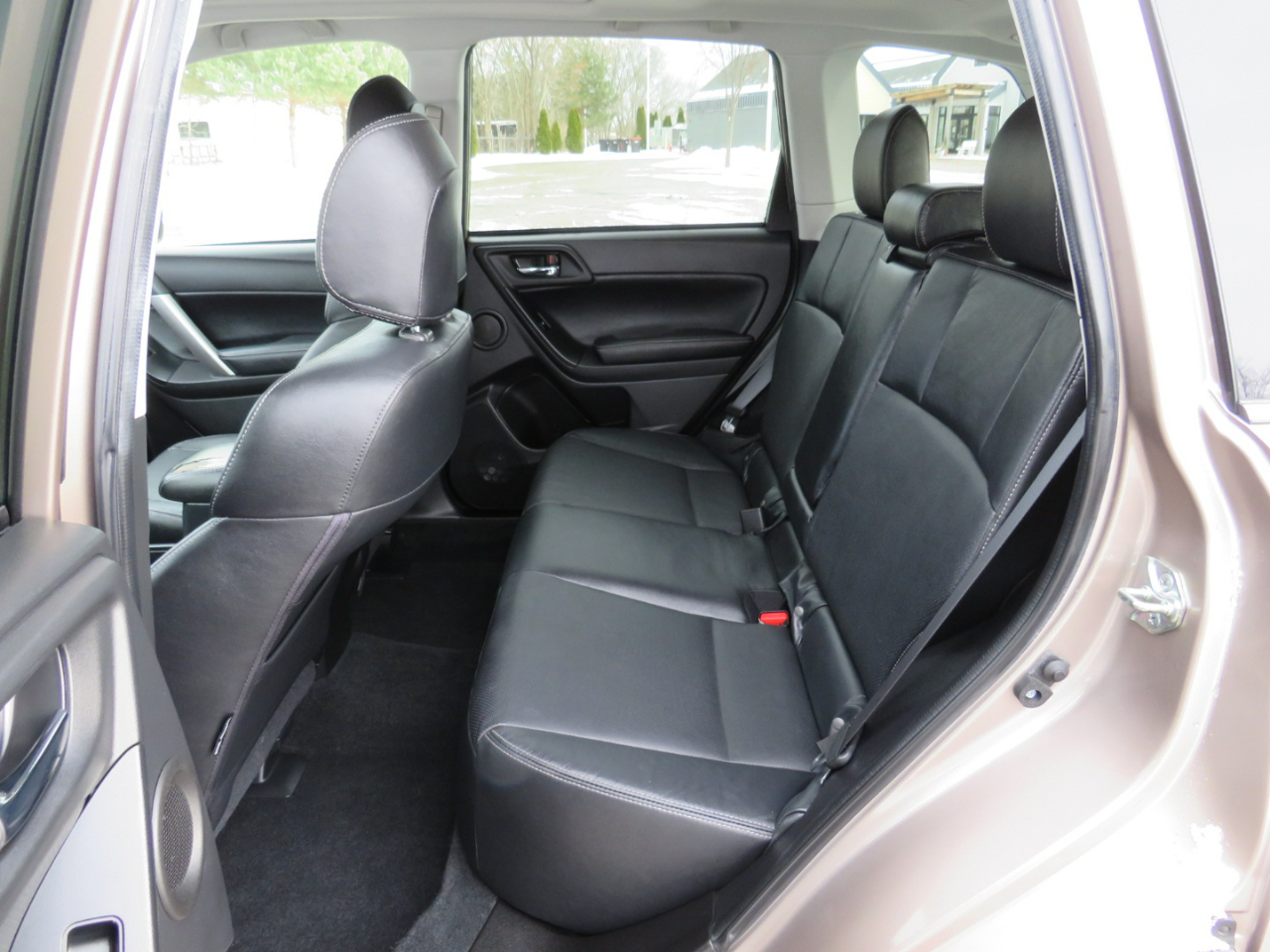 Subaru Forester 2.5i Touring 2014