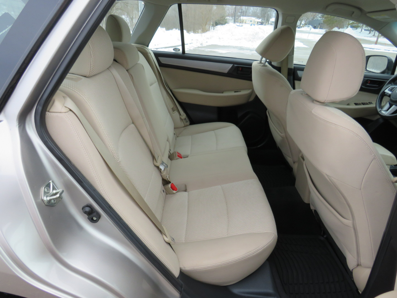 Subaru Outback 2.5i 2017