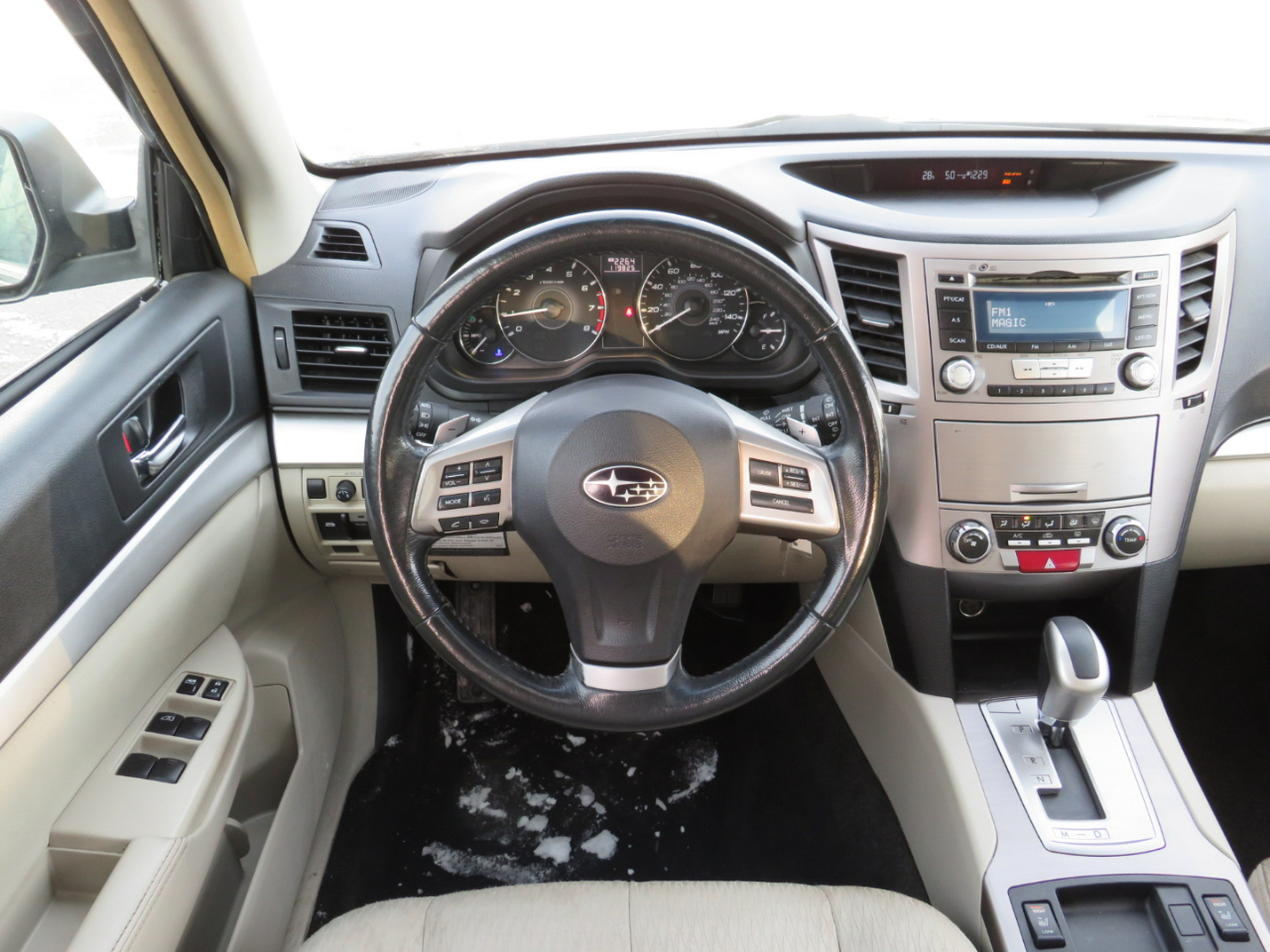 Subaru Outback 2.5i Premium 2012