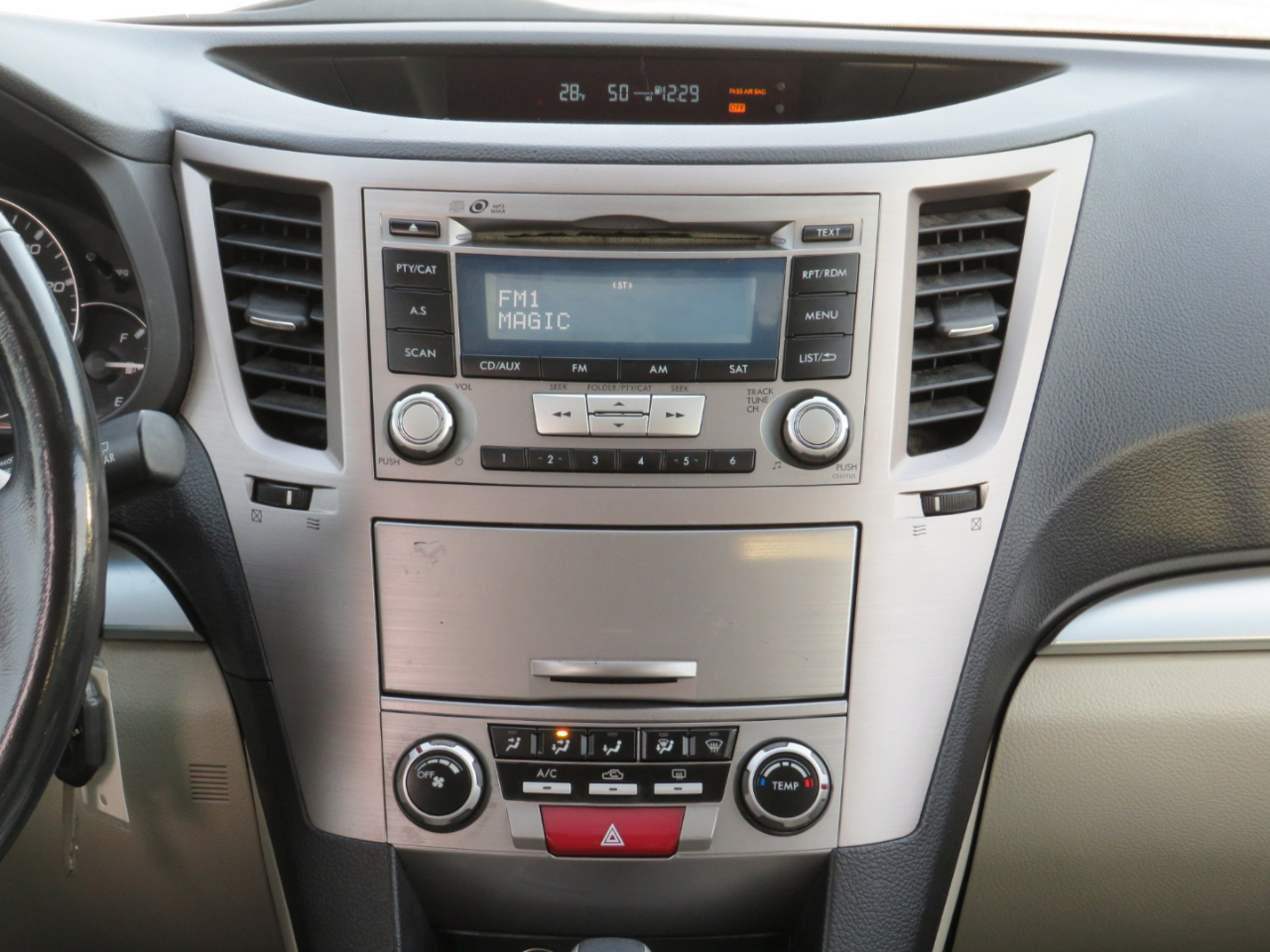 Subaru Outback 2.5i Premium 2012