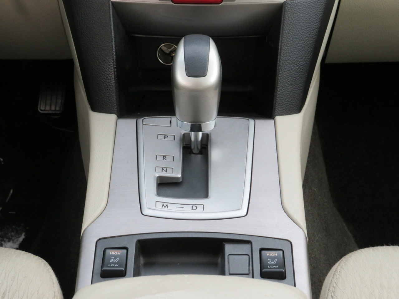 Subaru Outback 2.5i Premium 2012