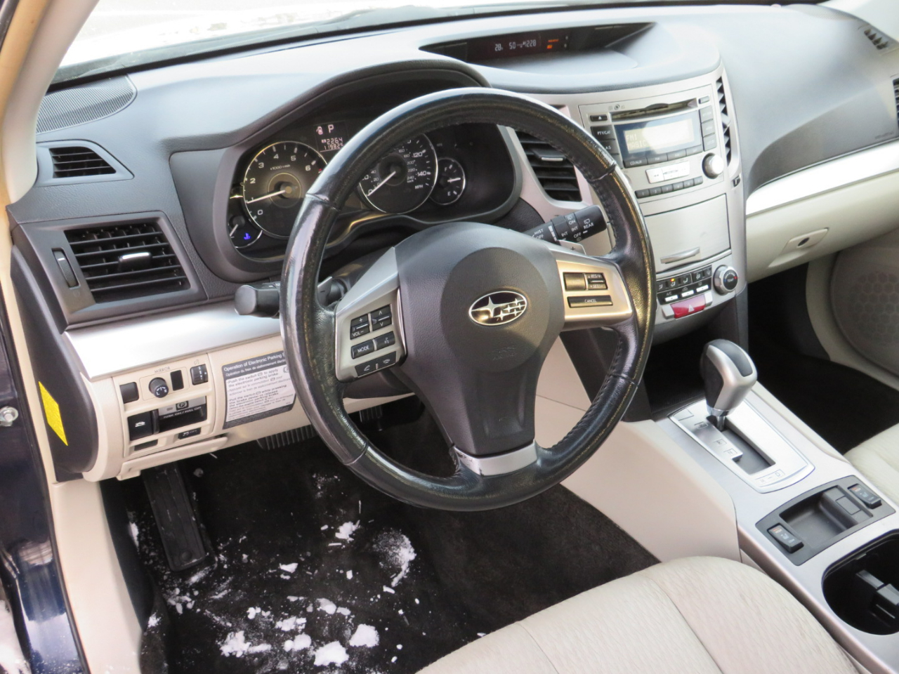 Subaru Outback 2.5i Premium 2012