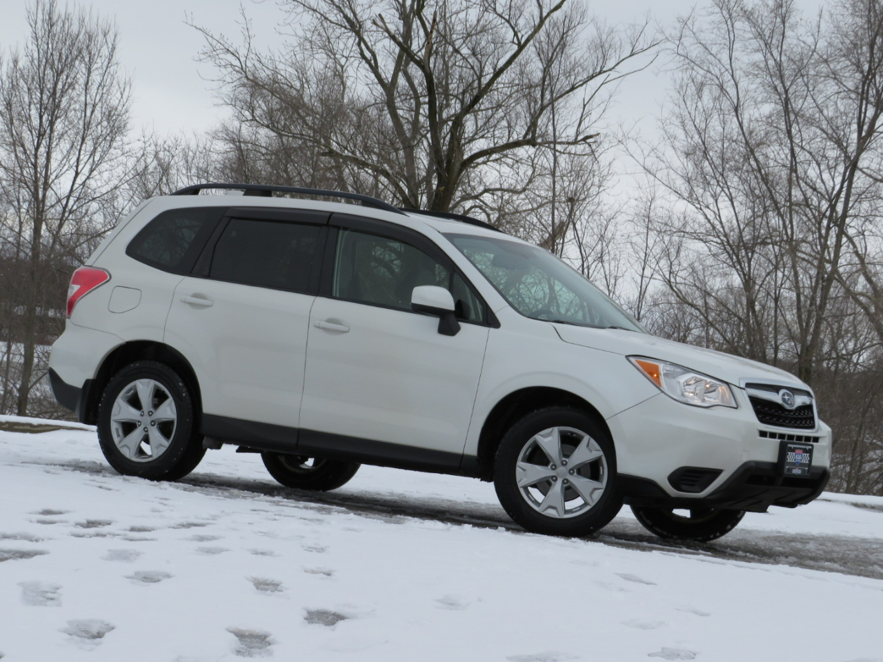 Subaru Forester 2.5i Premium PZEV CVT 2016