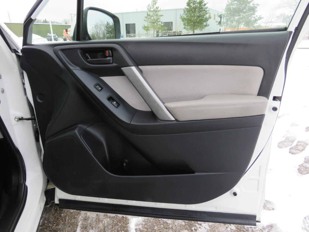 Subaru Forester 2.5i Premium PZEV CVT 2016