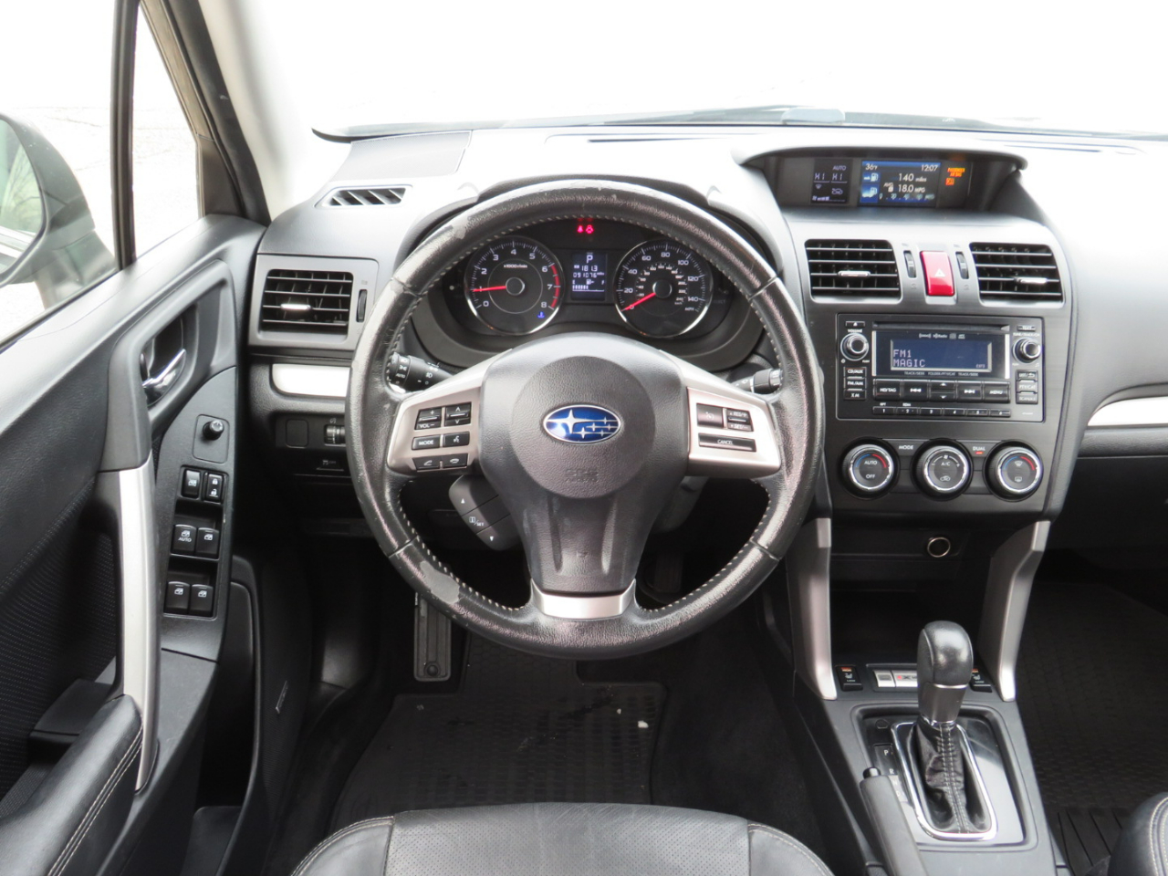 Subaru Forester 2.5i Touring 2015