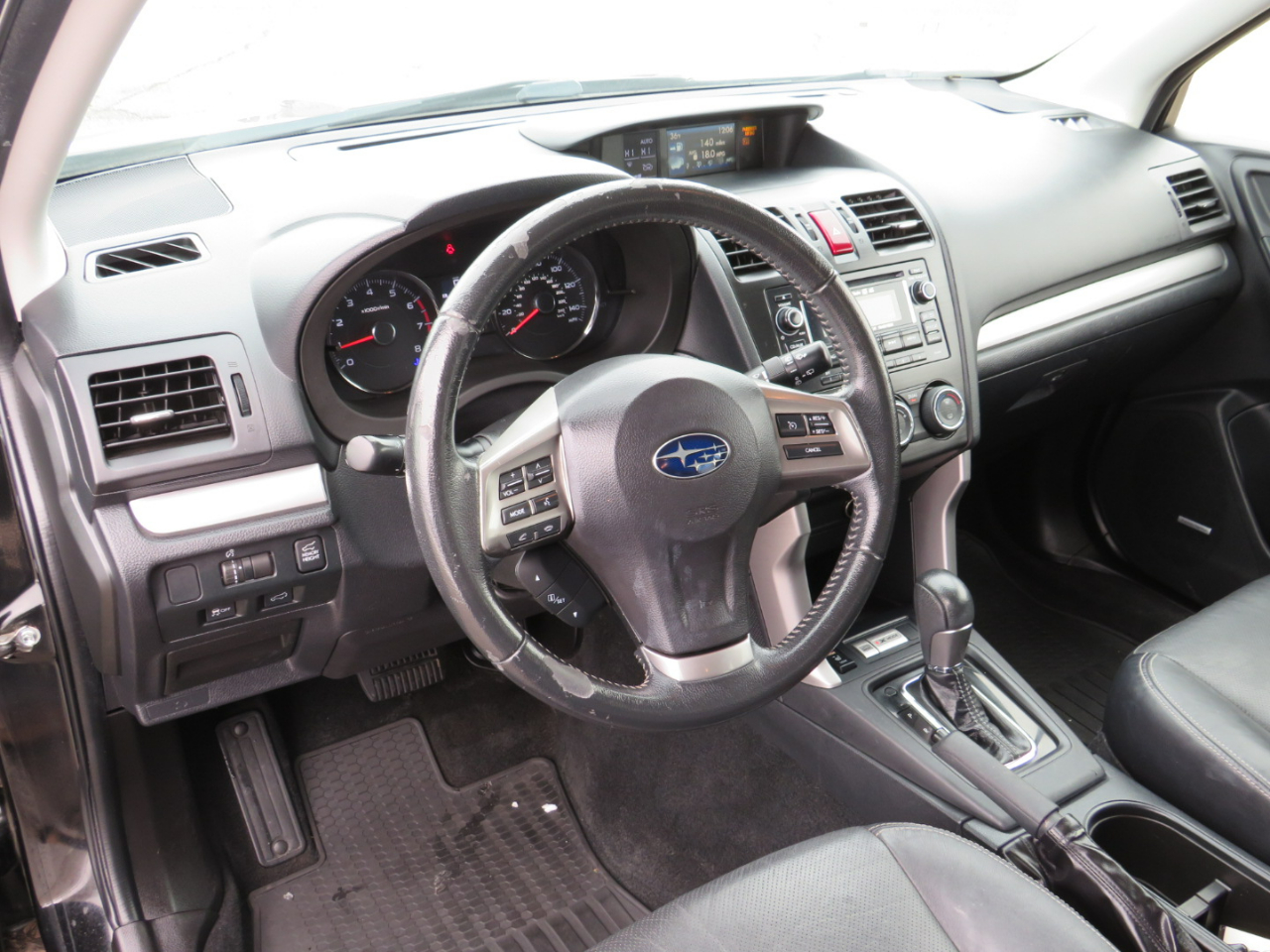 Subaru Forester 2.5i Touring 2015