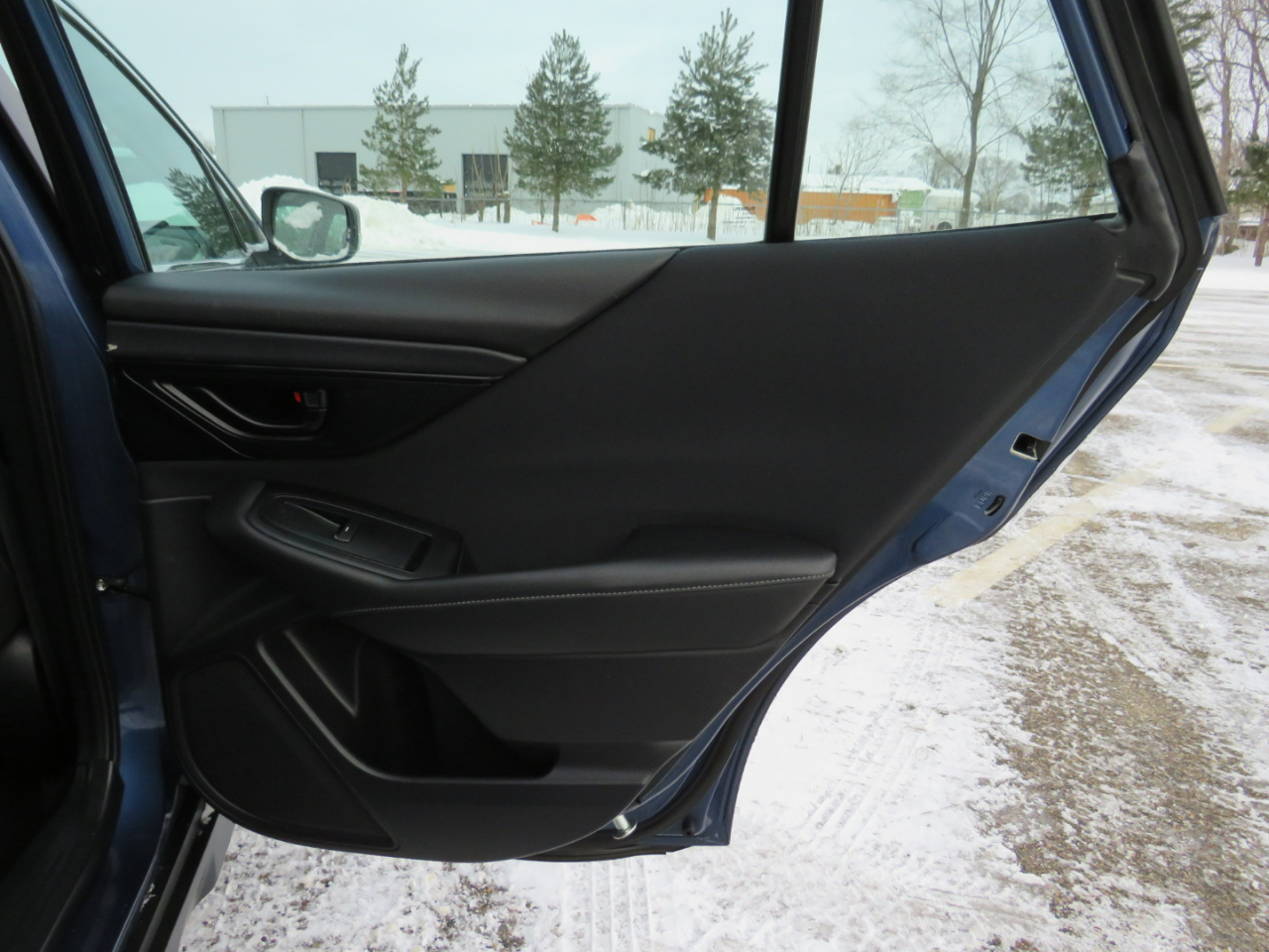 Subaru Outback Base 2021