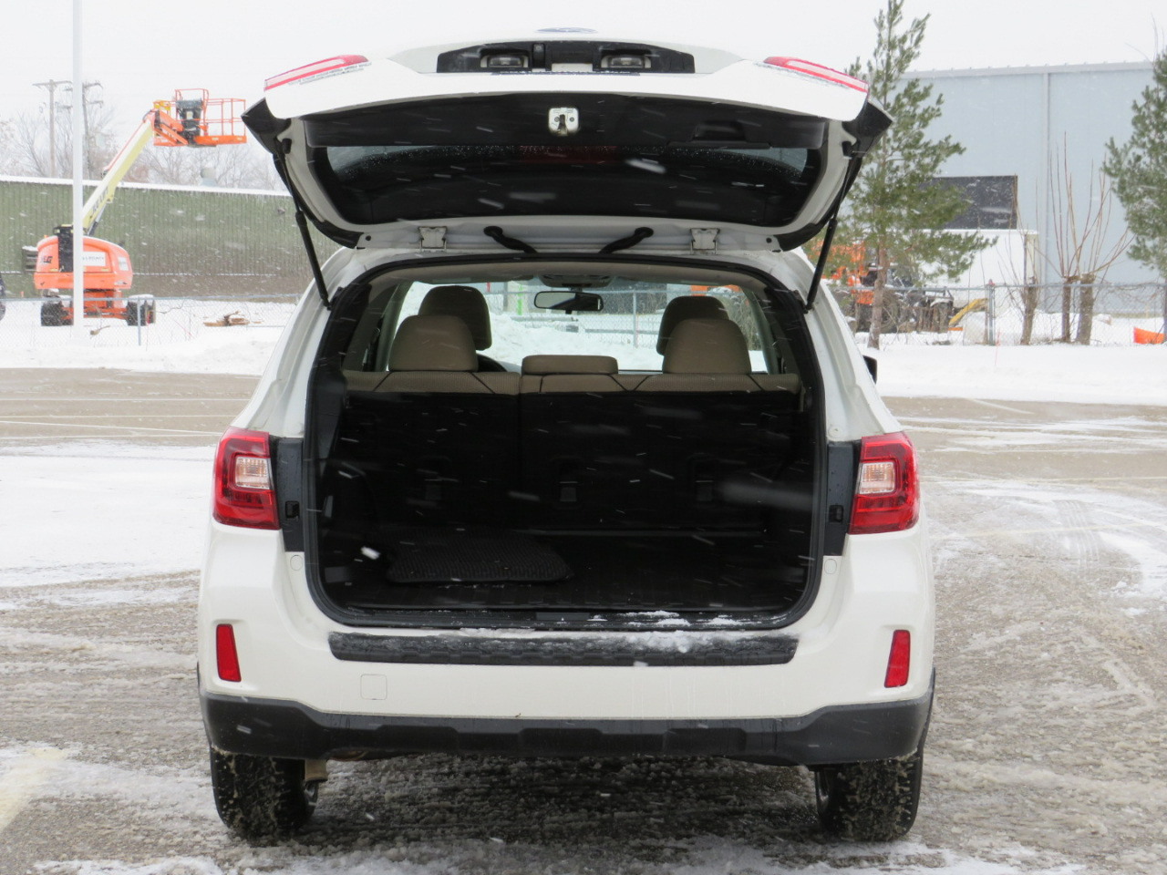 Subaru Outback 2.5i Premium 2015