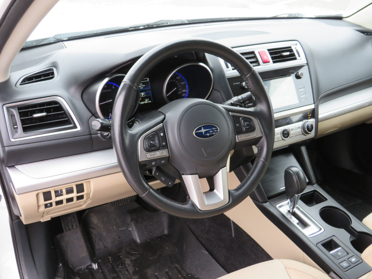 Subaru Outback 2.5i Premium 2015