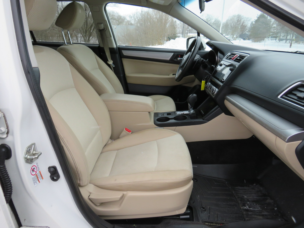 Subaru Outback 2.5i Premium 2015