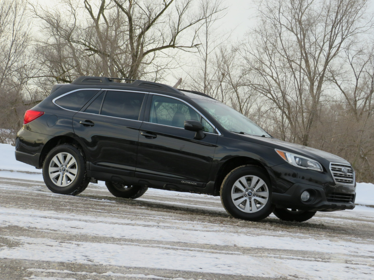 Subaru Outback 2.5i Premium 2015