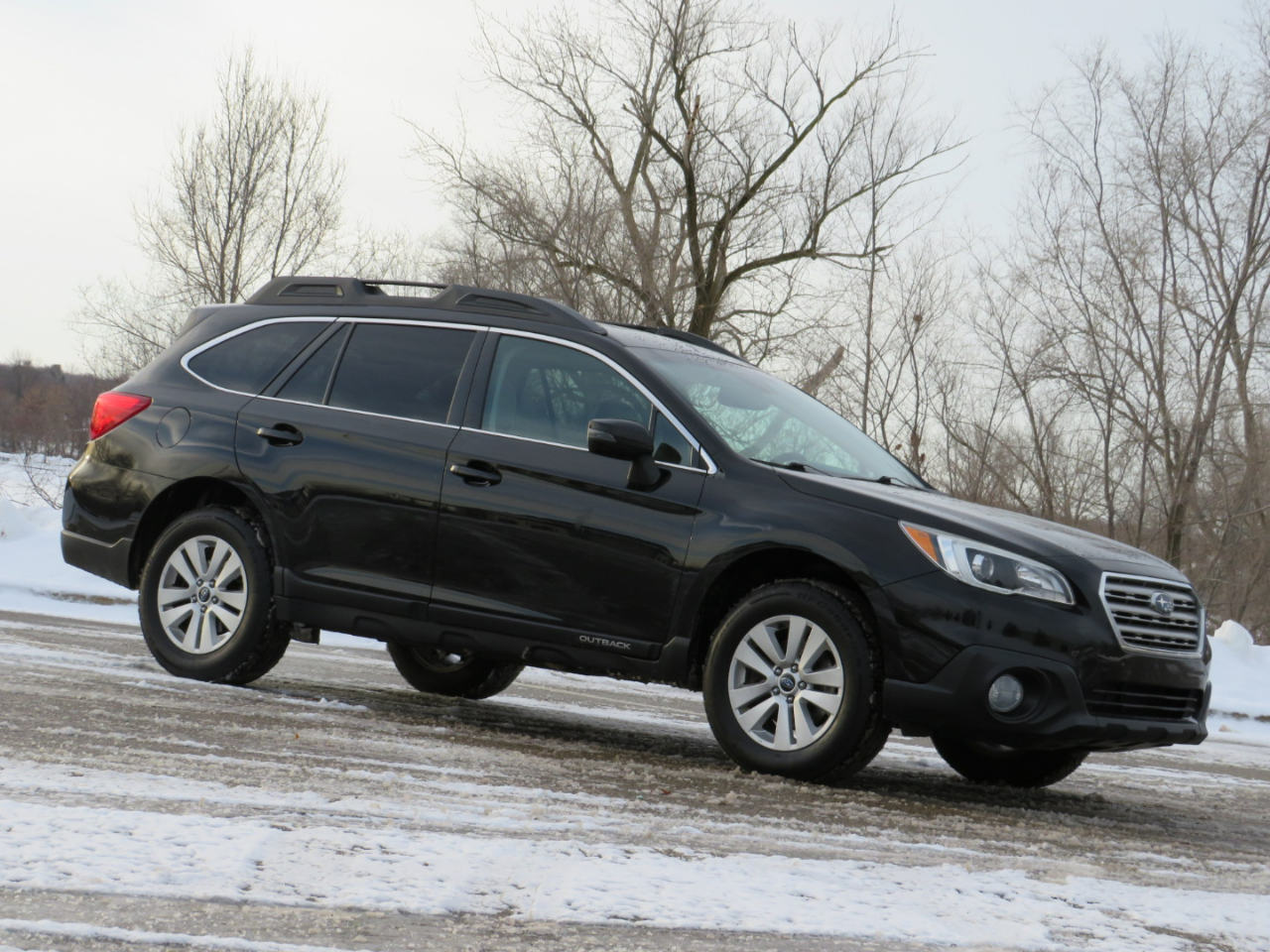 Subaru Outback 2.5i Premium 2015