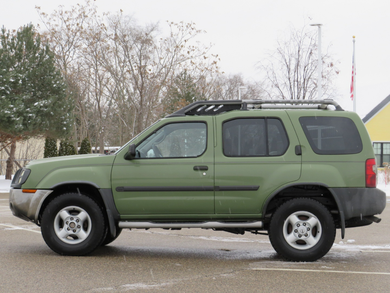 Nissan Xterra XE 4WD 2003